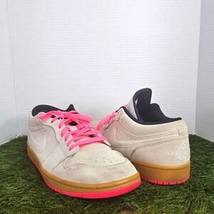 Jordan 1 Low White Gum Hyper Pink Men's | 11.0